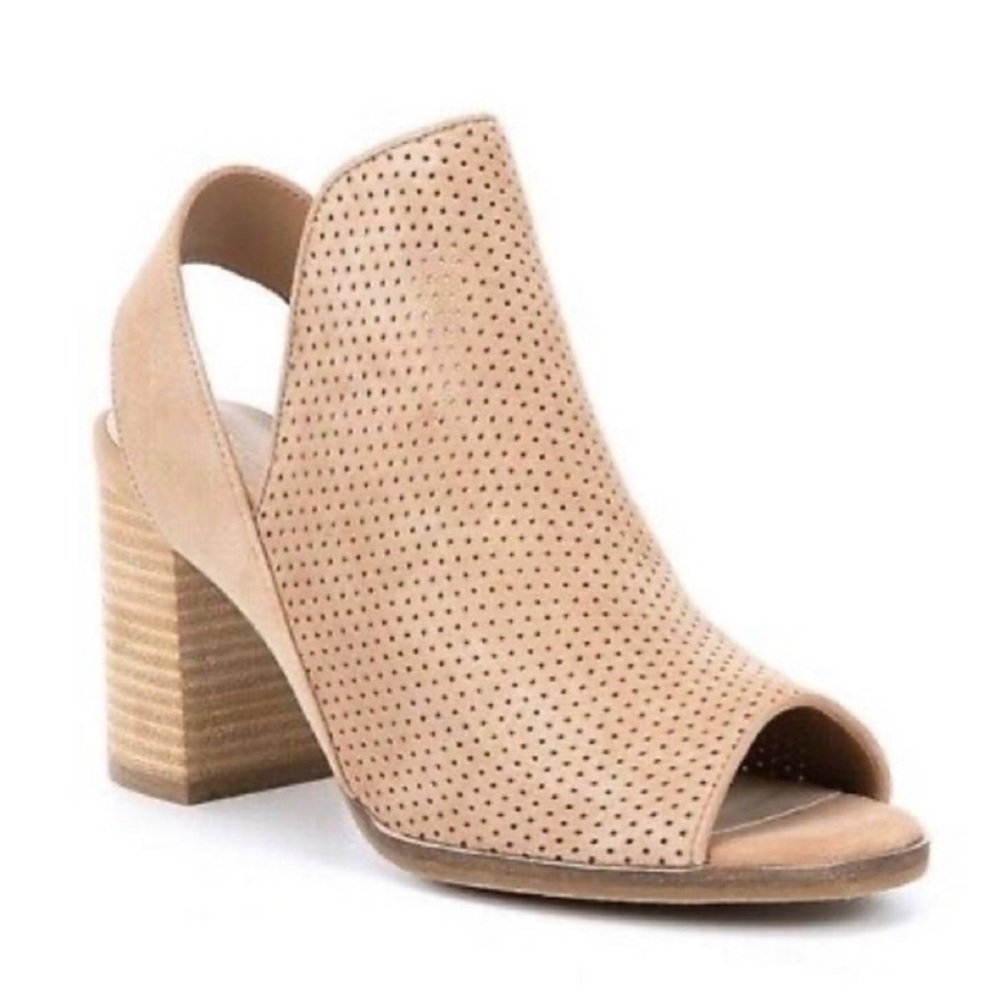 NEW Cole Haan. Calista Sling 7.5
